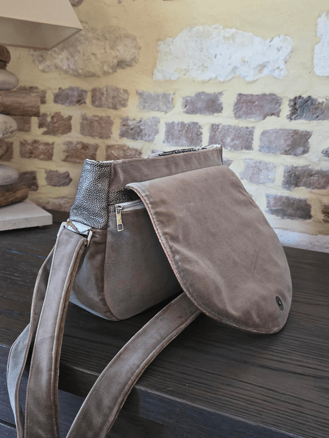 Sac à main en velours ras