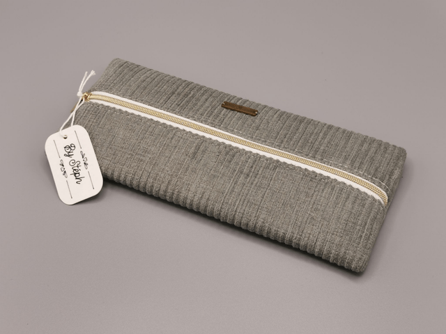 Trousse plate en velours côtelé