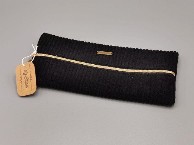 Trousse plate en velours côtelé