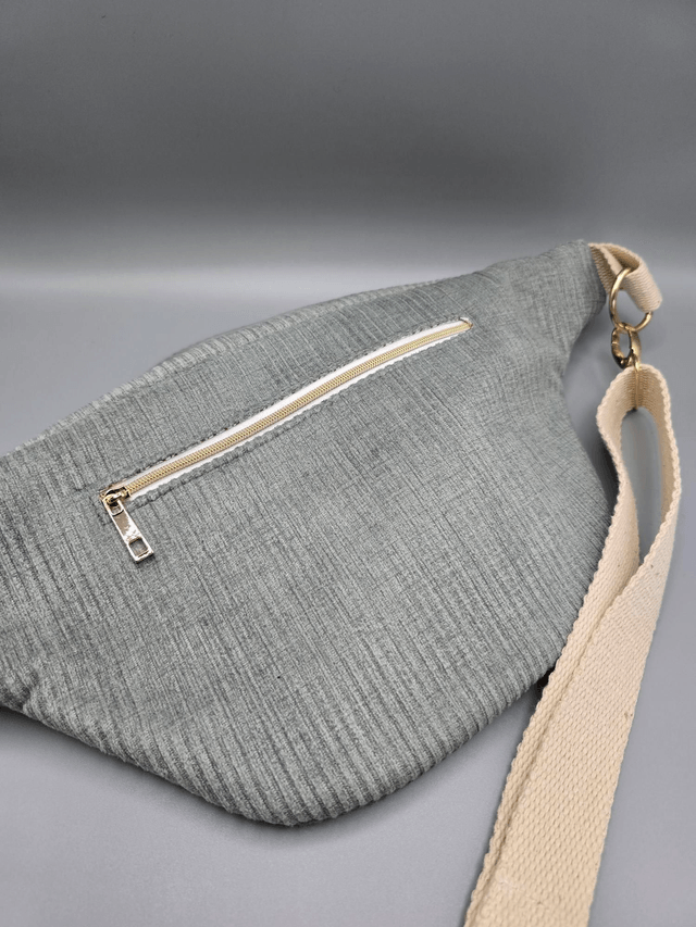 Grand sac banane en velours avec poche extérieure 