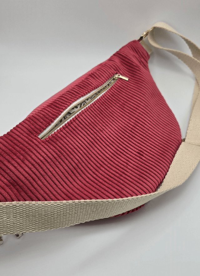 Grand sac banane en velours avec poche extérieure