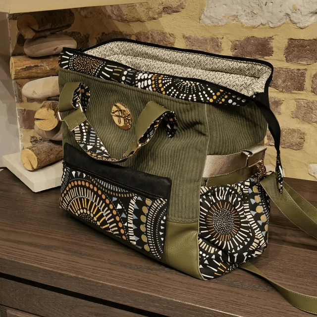 Grand sac à ouverture rigide
