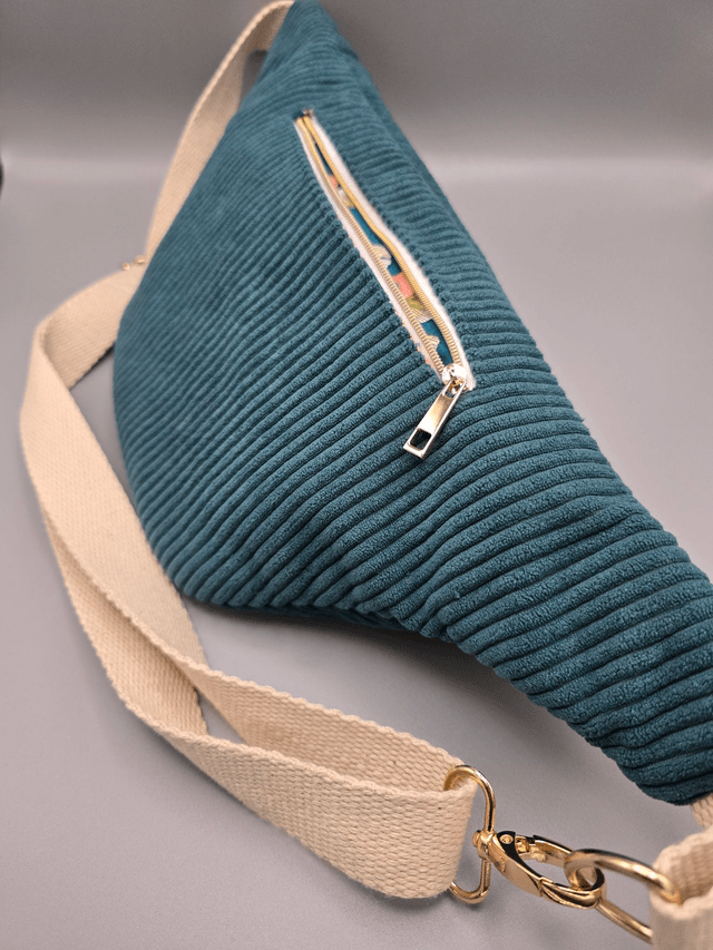 Grand sac banane en velours avec poche extérieure