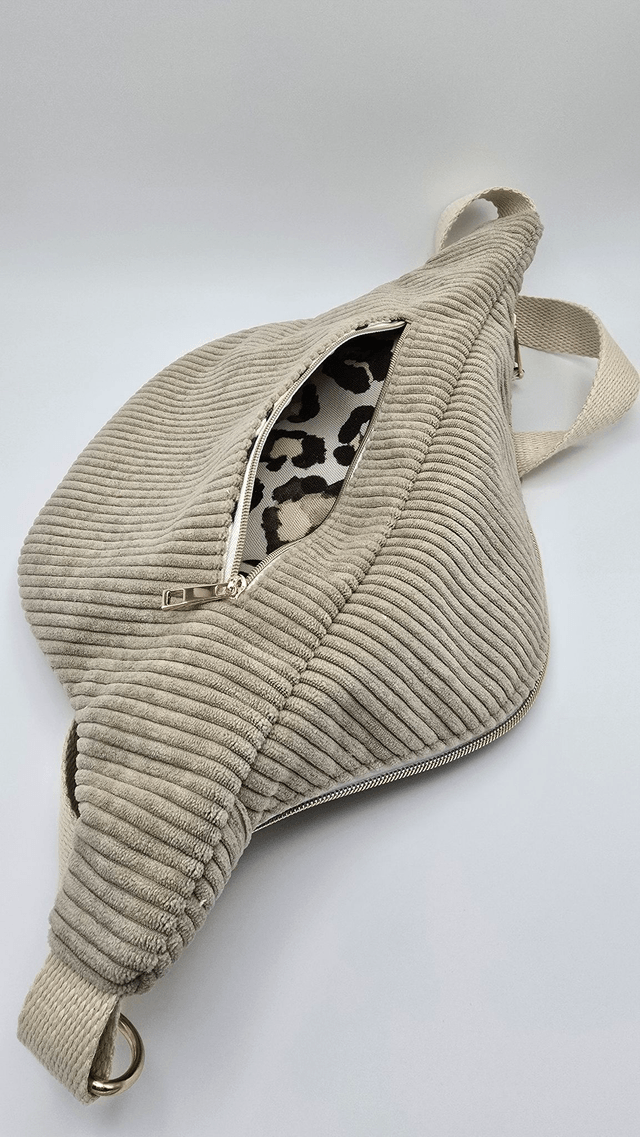Grand sac banane en velours avec poche extérieure