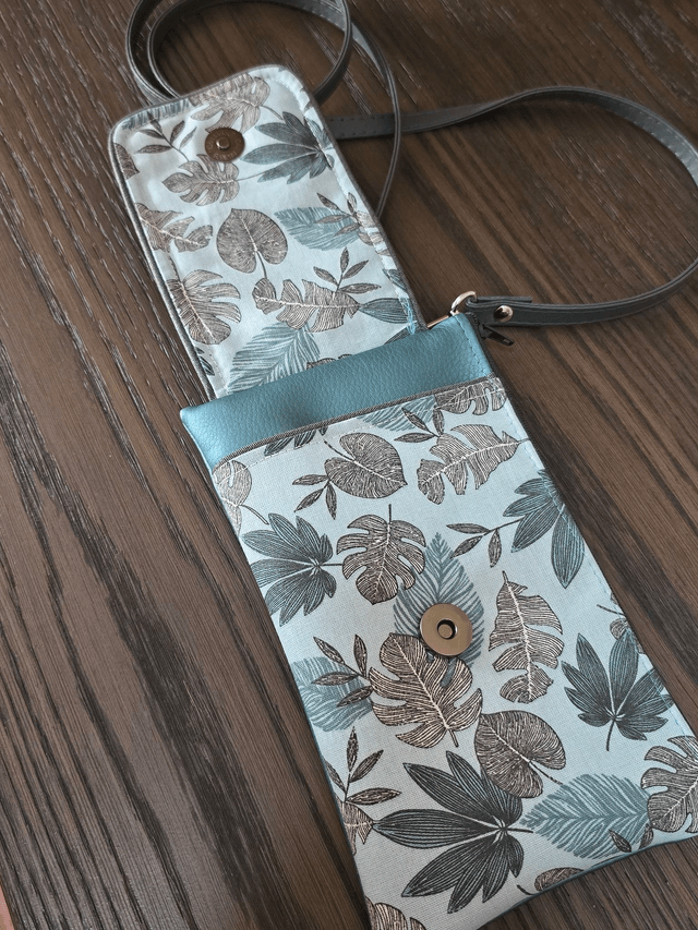 Pochette Holly