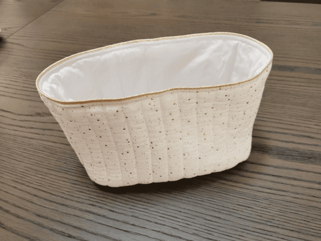 Panier blanc matelassé grand format